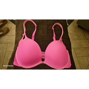 Victorias Secret Pink Lightly Lined Bra 34DD Polka Dot Detail Adjustable Straps